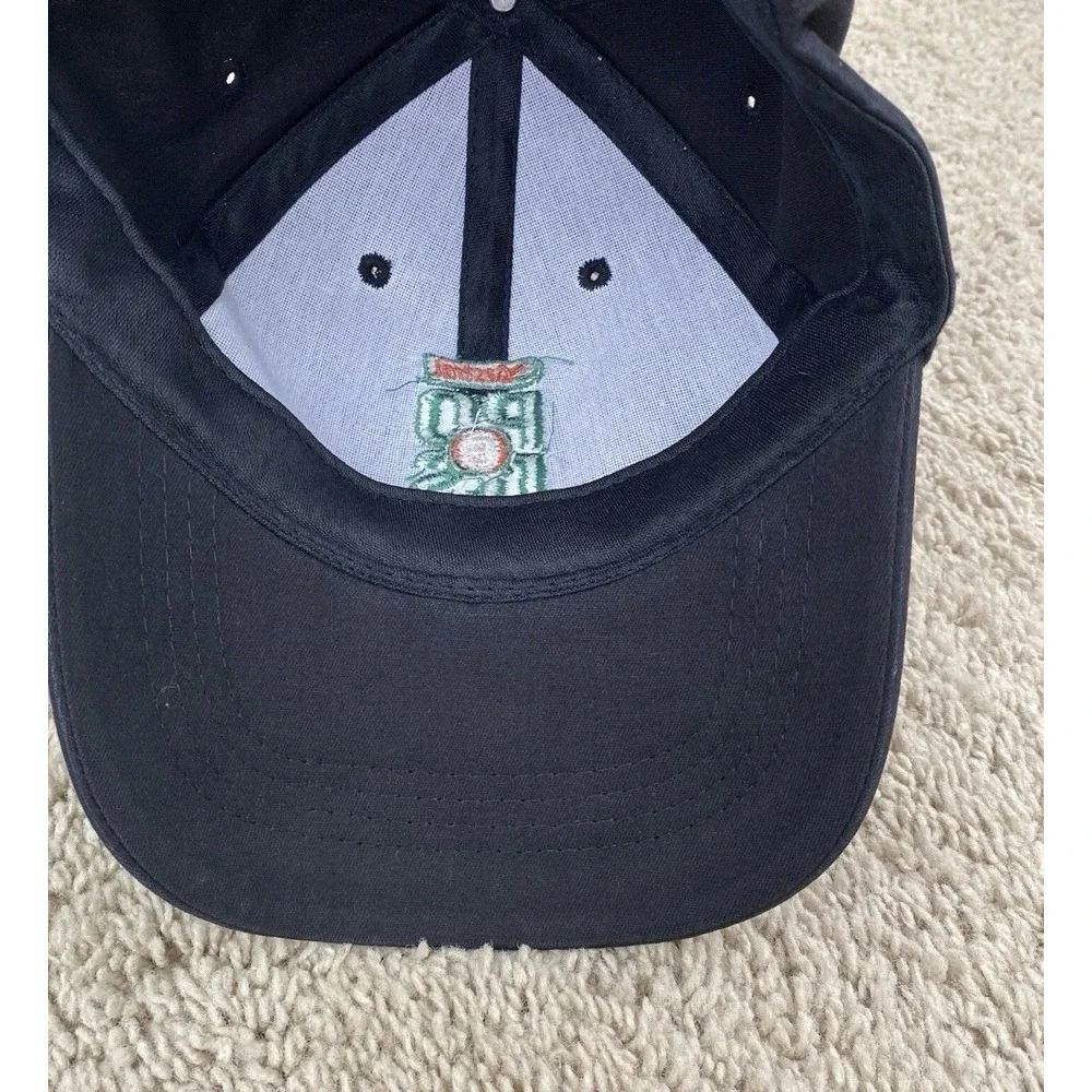 Quake City Caps castrol advanced